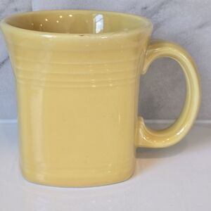Fiesta Square Bottom Sunflower Yellow HLC Homer Laughlin 13 oz Coffee Mug Cup